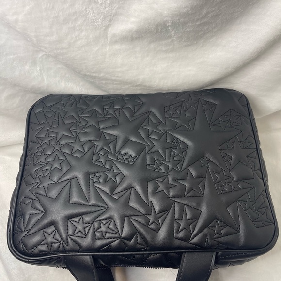 Betsey Johnson toiletries carrying case, NWT - Picture 4 of 10